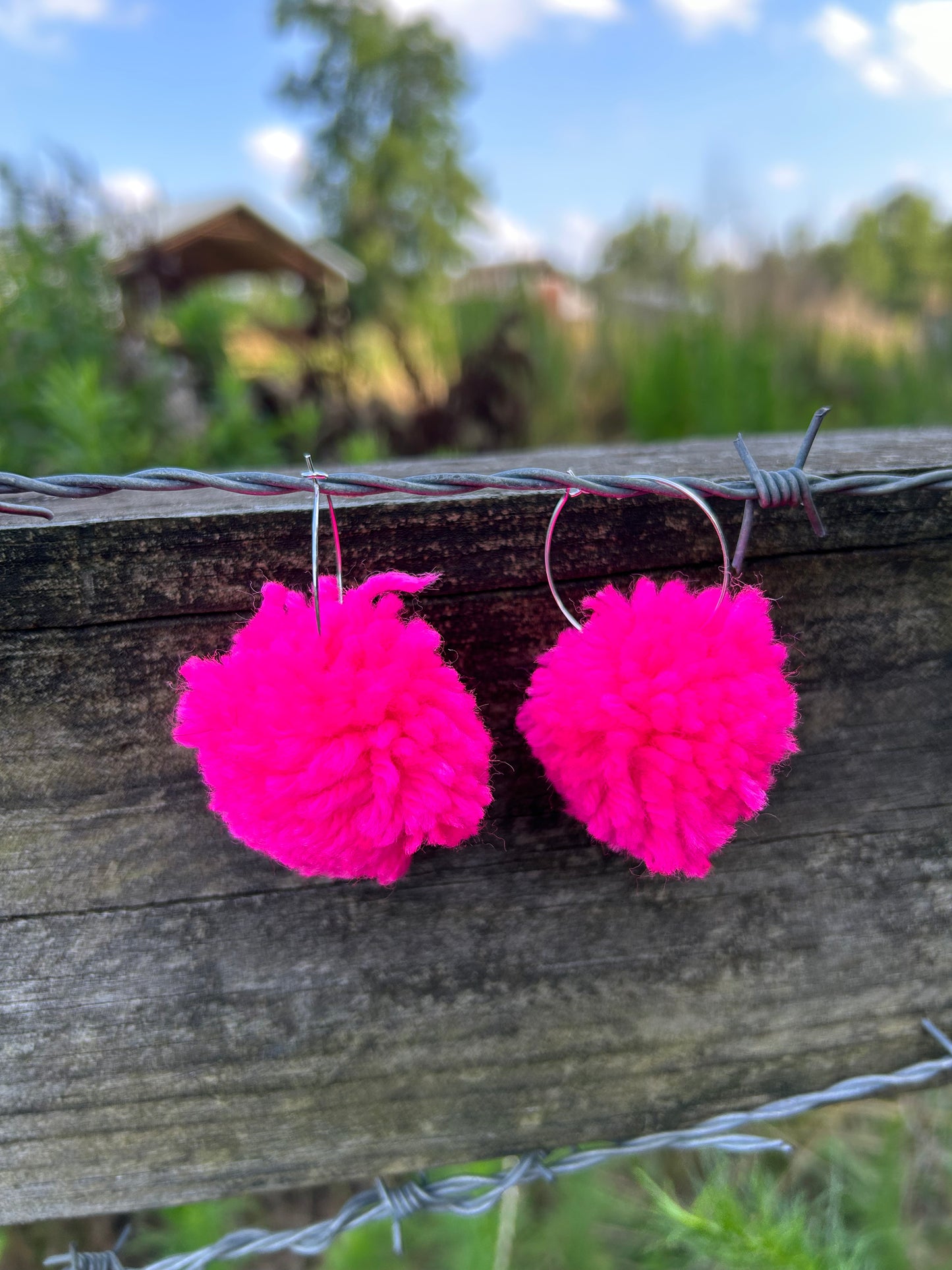 Pom Pom Hoops