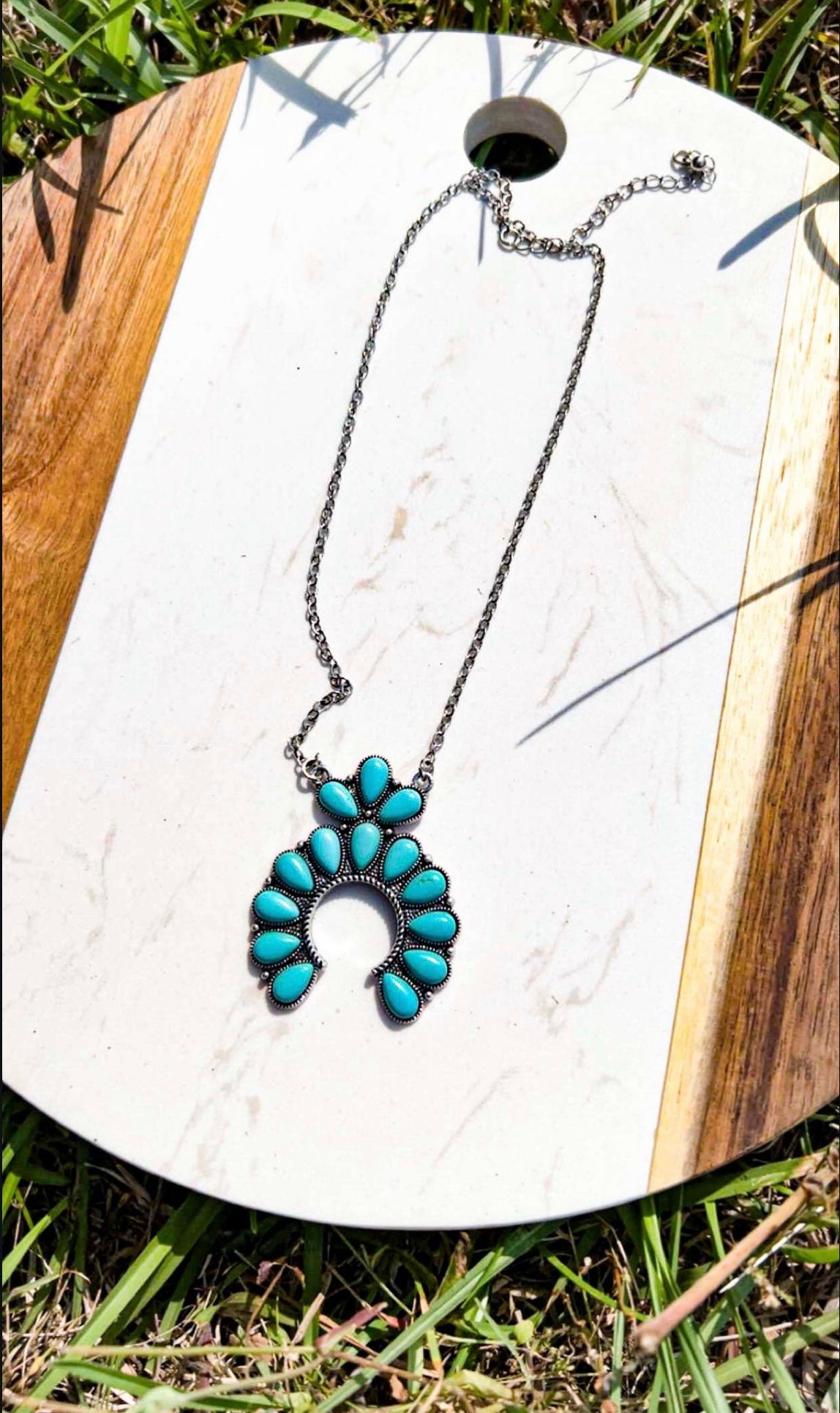 Western Stone Necklace Set