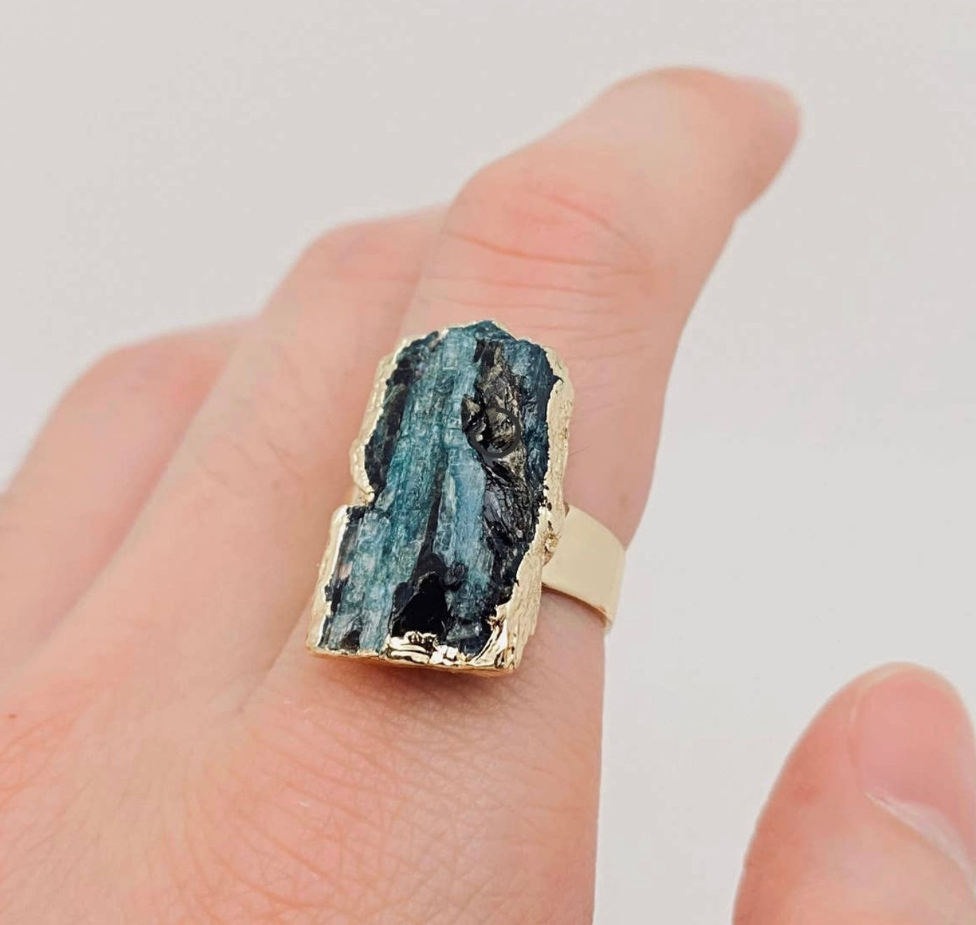 Crystal Ring
