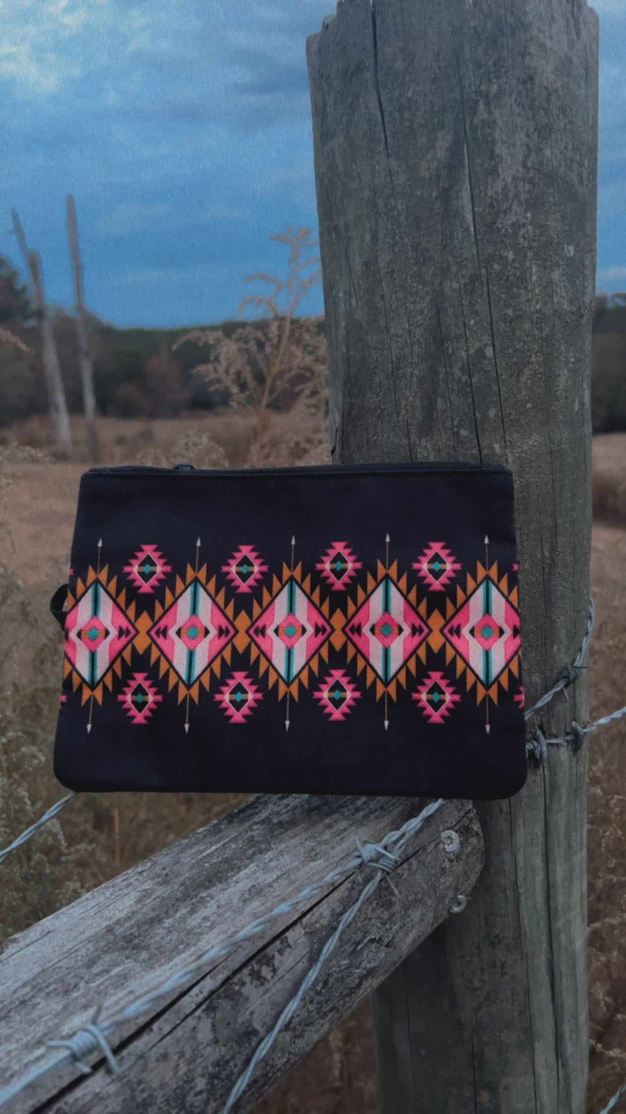 Open Range Small Makeup Bag