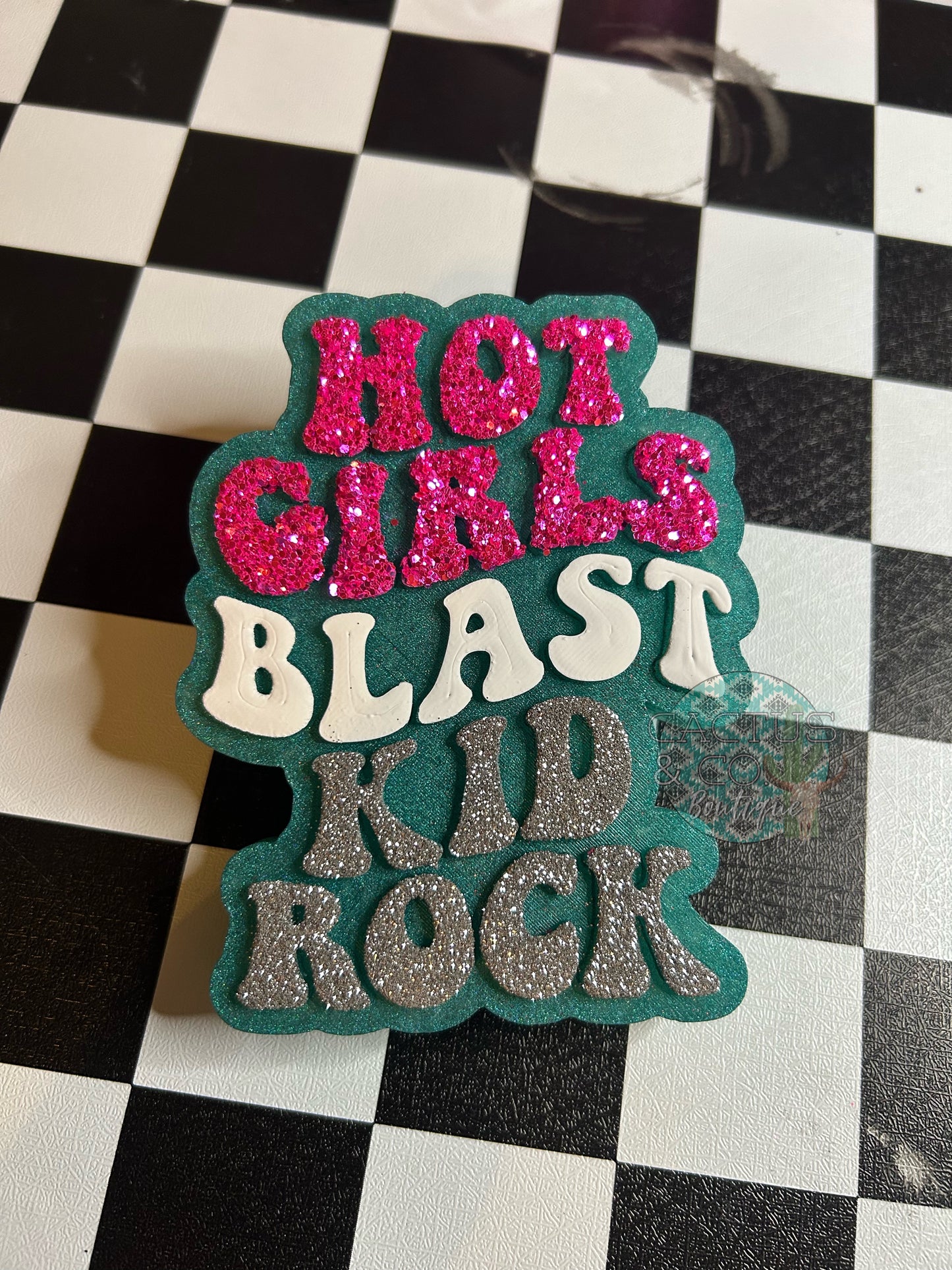 Hot Girls Blast Kid Rock Freshie