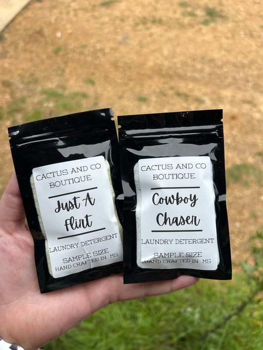 Luxe Laundry Detergent Sample