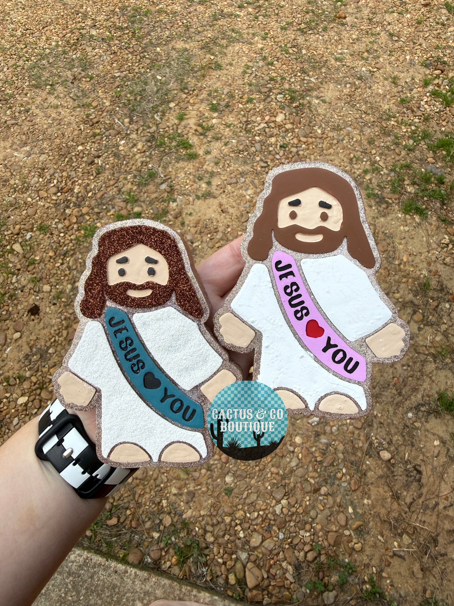 Jesus loves you