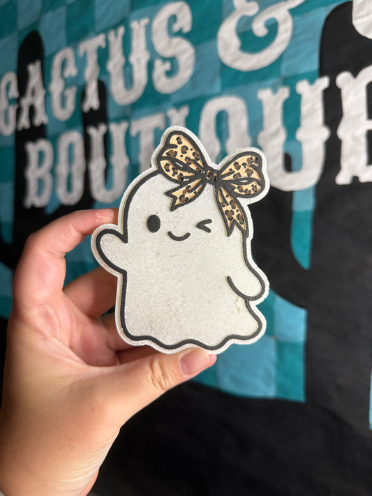 Ghost with Bow Freshie