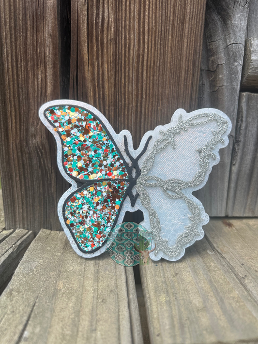 Barbwire Butterfly Freshie