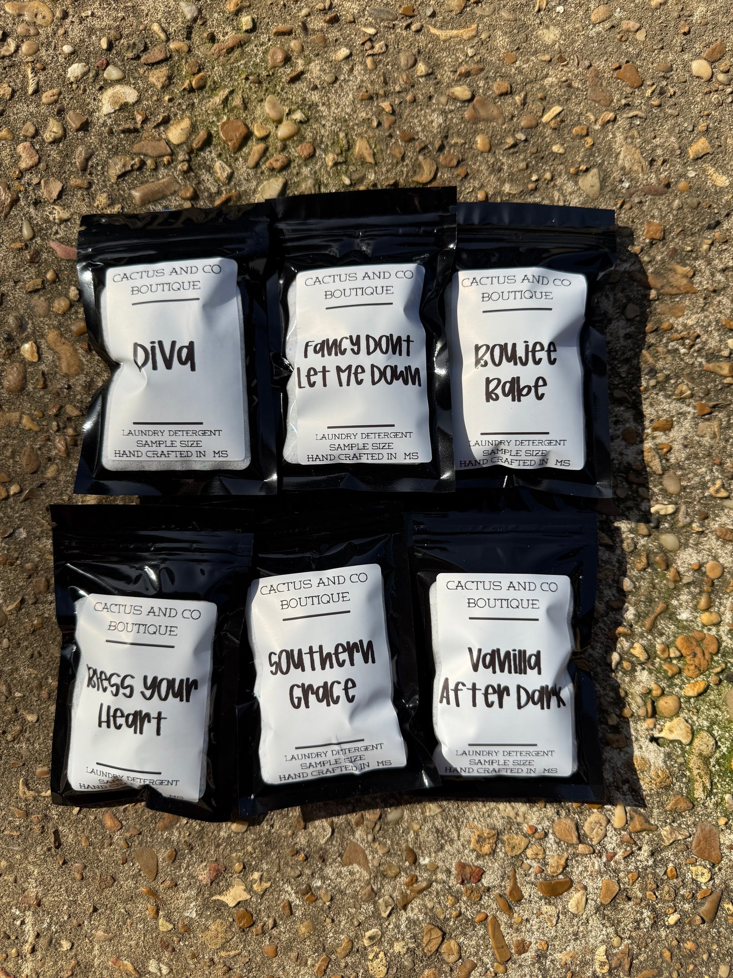 Luxe Laundry Detergent Sample