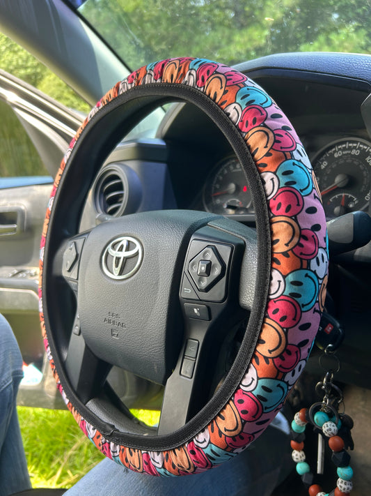 Smiley print steering wheel cover