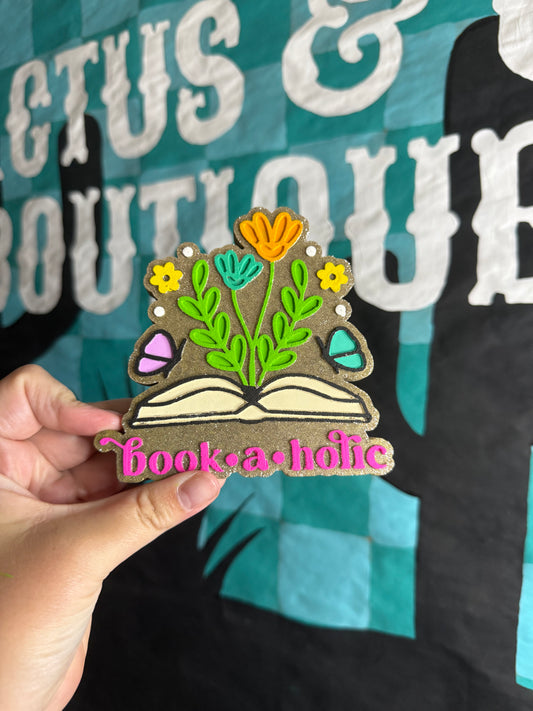 Bookaholic Freshie