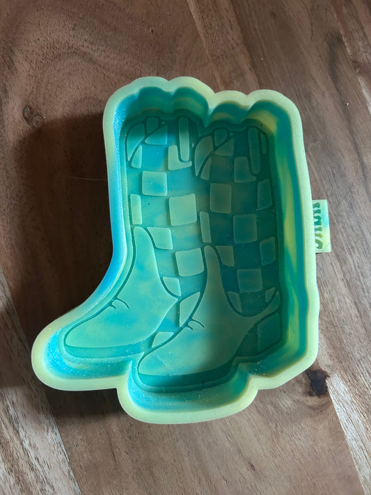 checkered boots - wwc