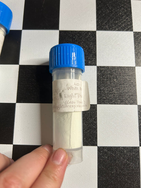 white to light blue glow powder - gge